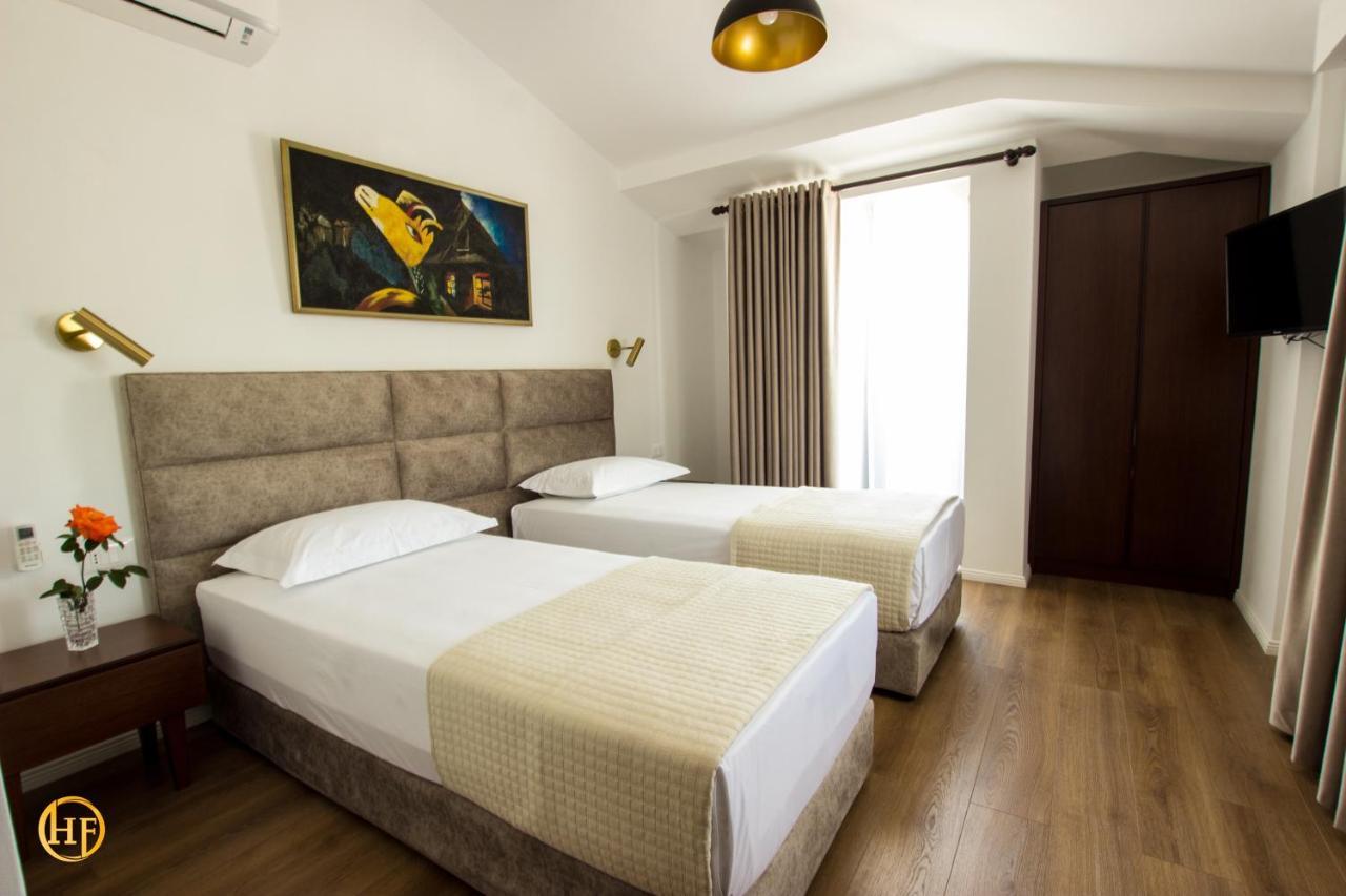 Hotel Fantasy Gjirokastër Eksteriør bilde
