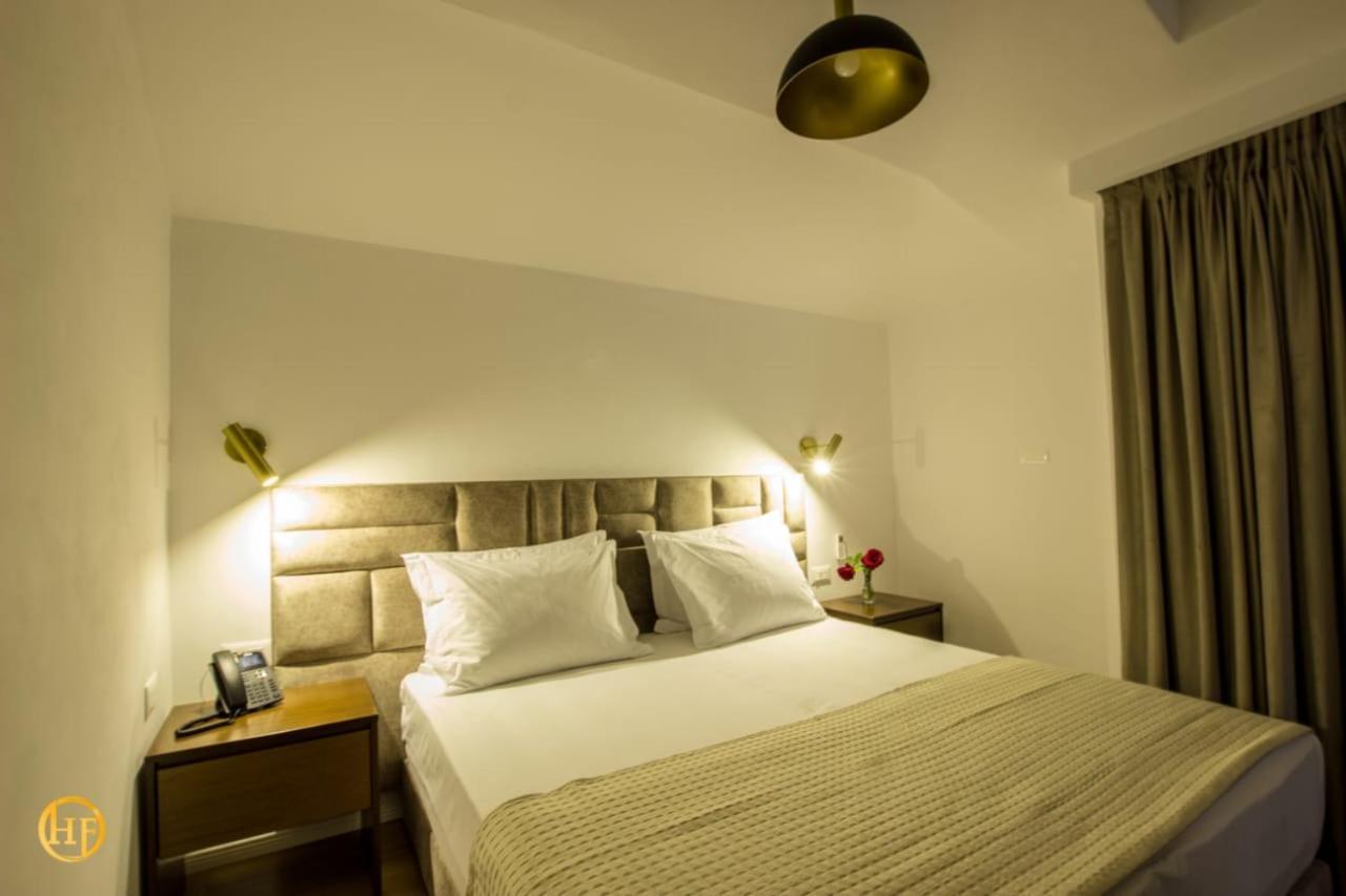 Hotel Fantasy Gjirokastër Eksteriør bilde