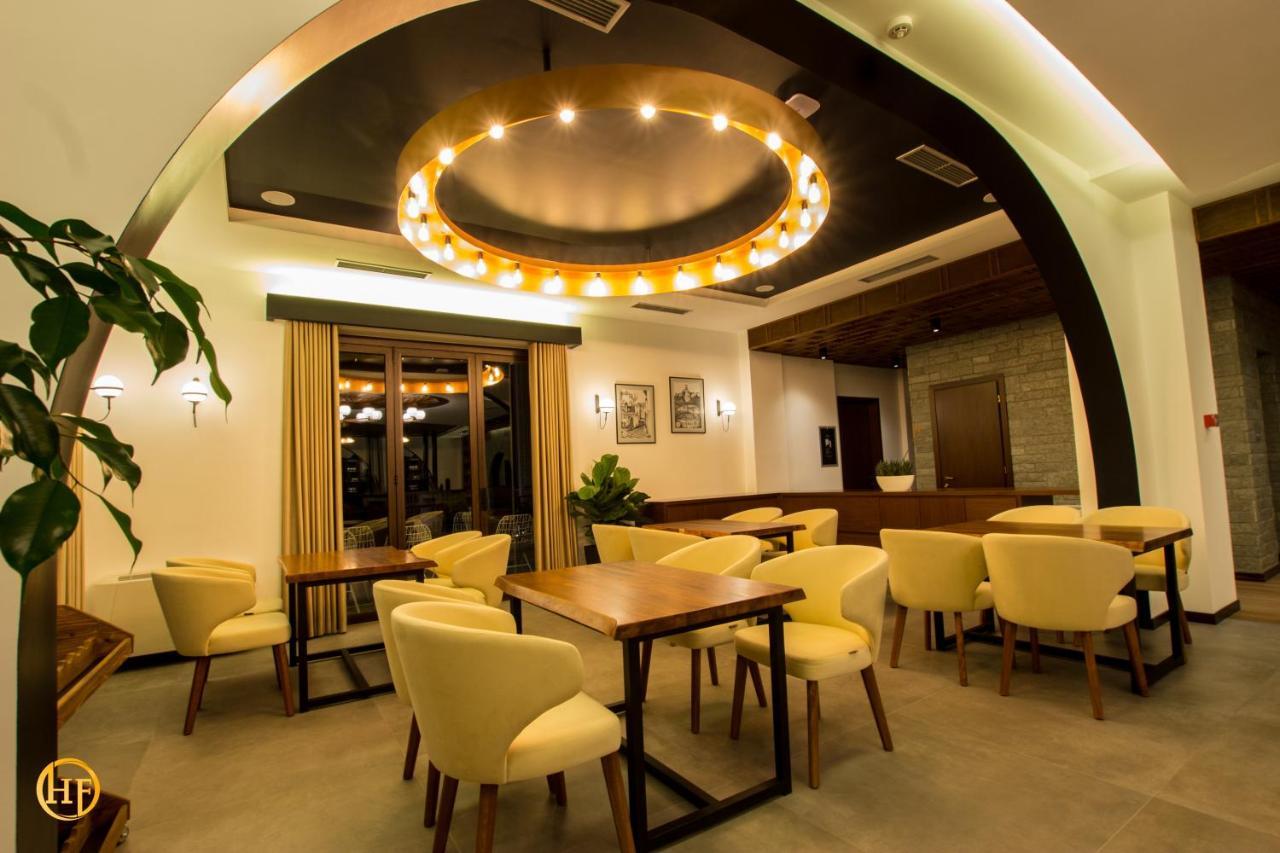 Hotel Fantasy Gjirokastër Eksteriør bilde